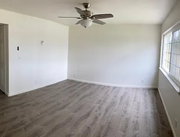 4798 Claire Dr - Photo 3