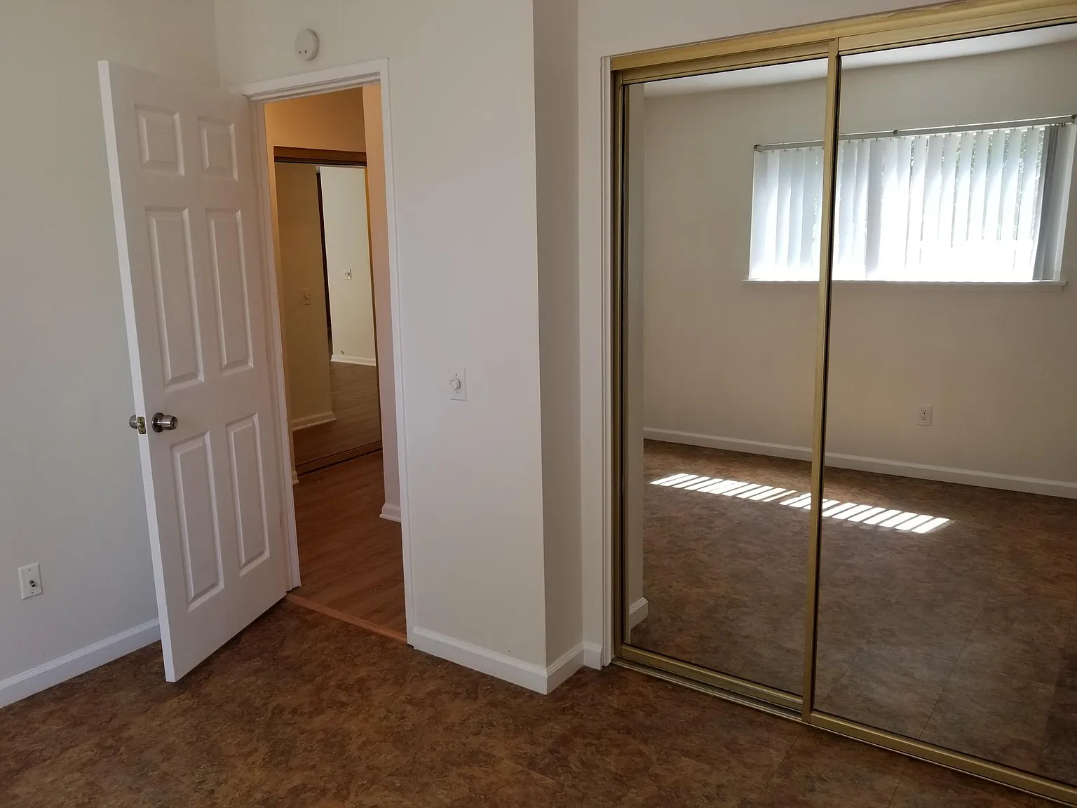 645 Parker St - Photo 29