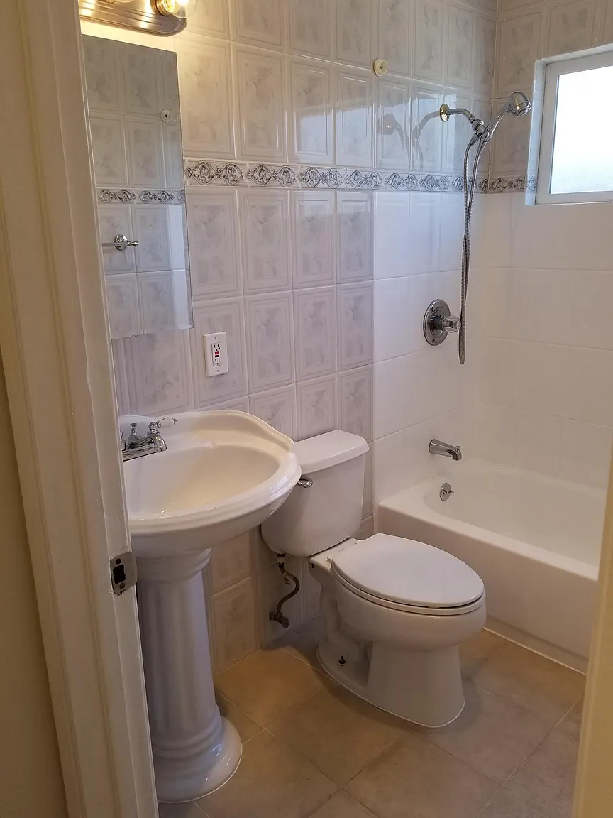 645 Parker St - Photo 32